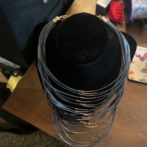 Avon mark. Drop a Line Necklace~Brand New